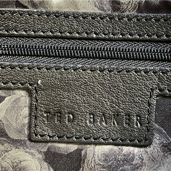 Ted Baker black leather clutch bag - Picture 9 of 13